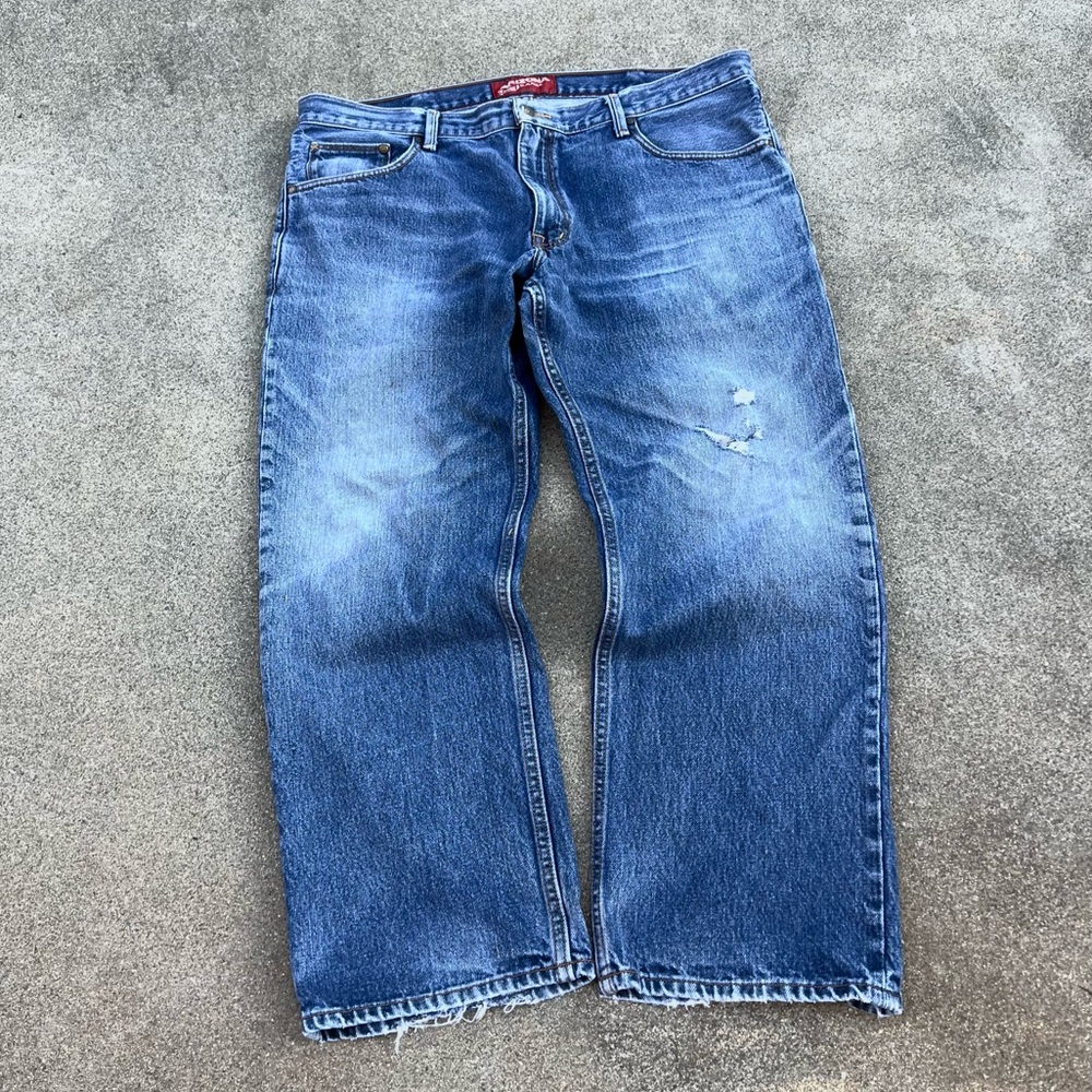 Arizona Jean Co. Faded jeans